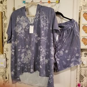 Womens New XL Cato short outfits